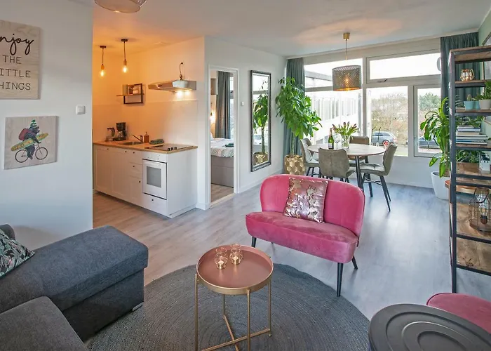 Amsterdam Beach Apartment 90